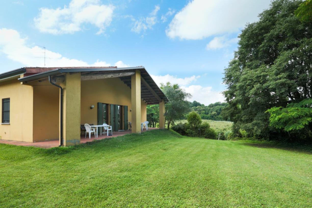 Agriturismo Case In Collina Volta Mantovana Extérieur photo