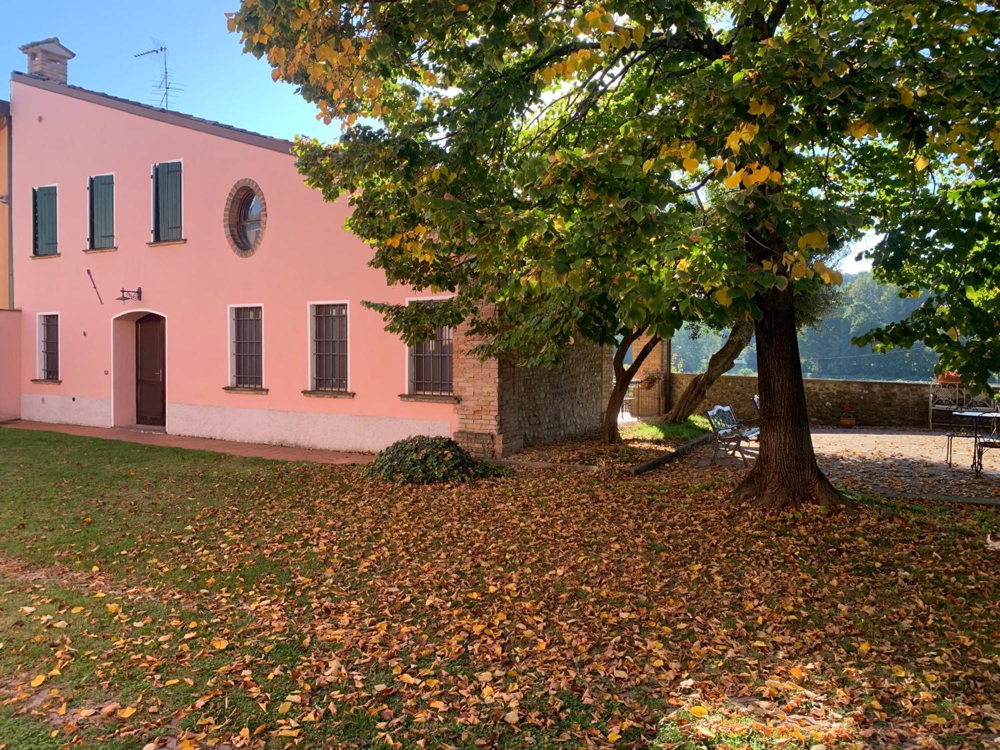 Agriturismo Case In Collina Volta Mantovana Extérieur photo