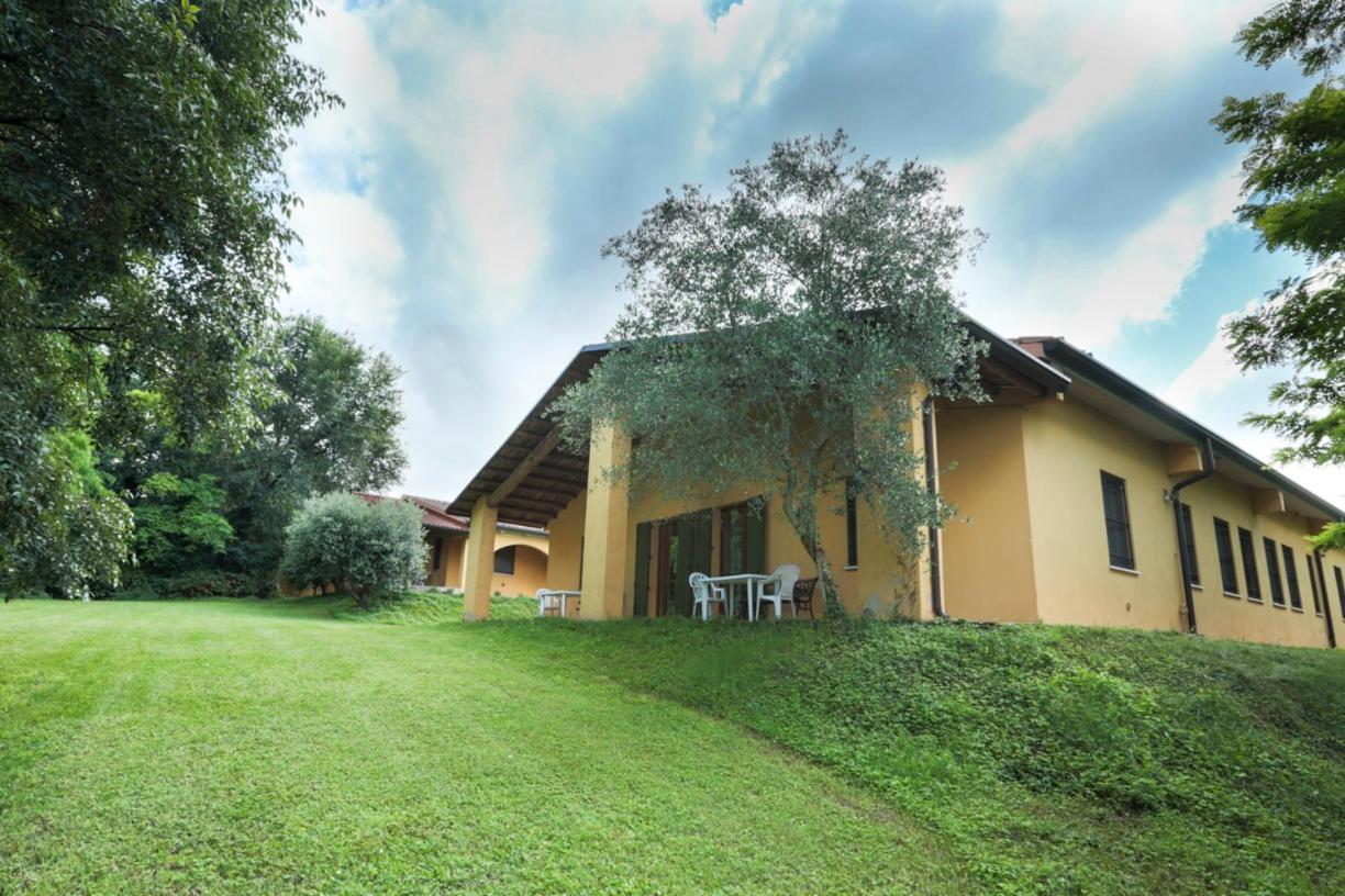 Agriturismo Case In Collina Volta Mantovana Extérieur photo