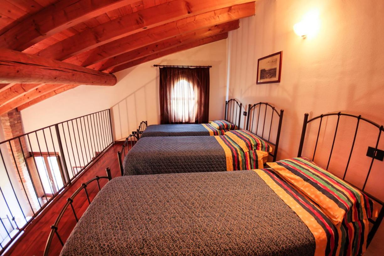 Agriturismo Case In Collina Volta Mantovana Extérieur photo
