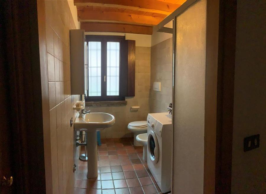 Agriturismo Case In Collina Volta Mantovana Extérieur photo