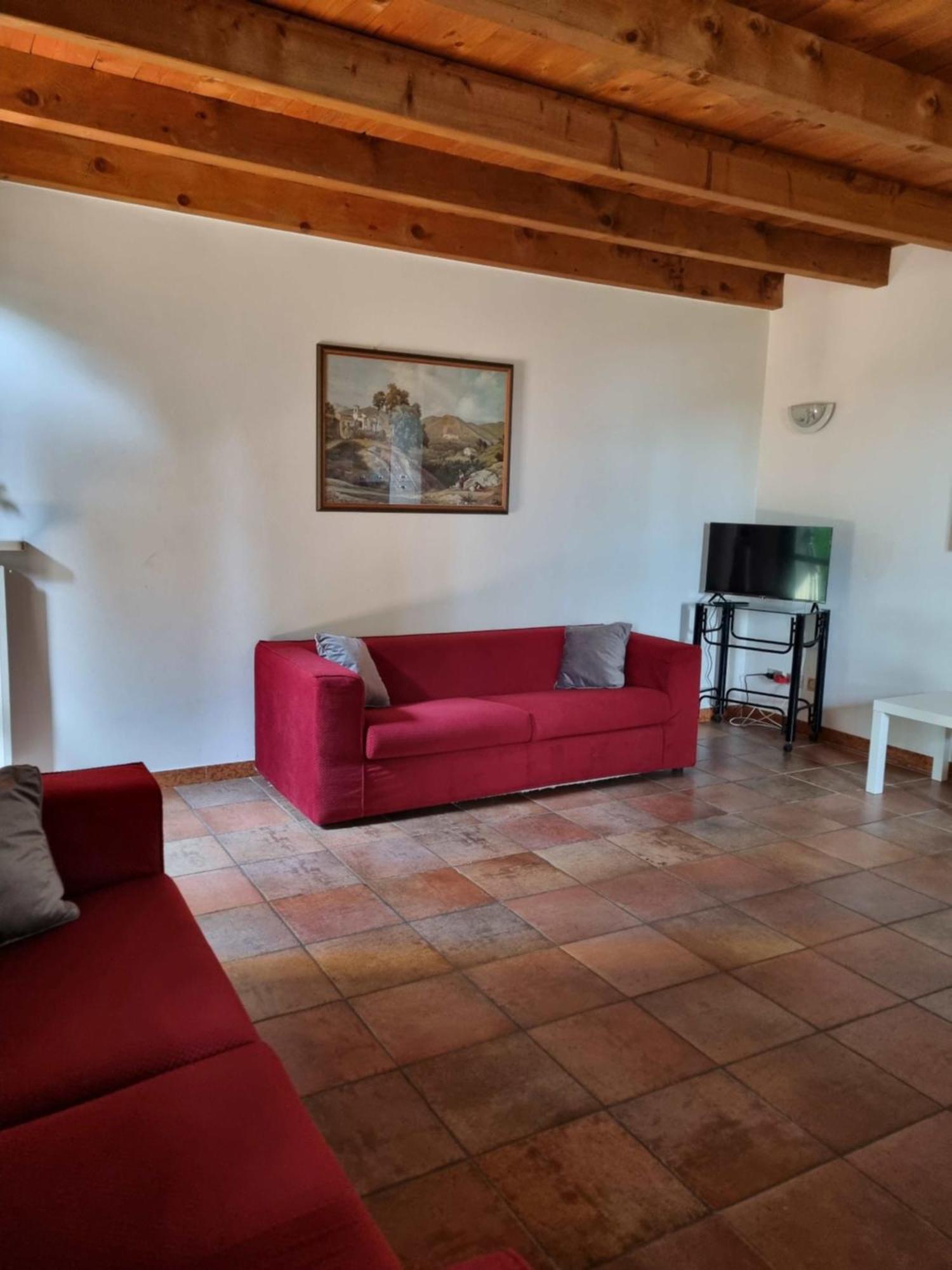 Agriturismo Case In Collina Volta Mantovana Extérieur photo